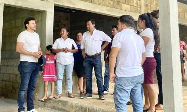 diputado Douglas Rivero