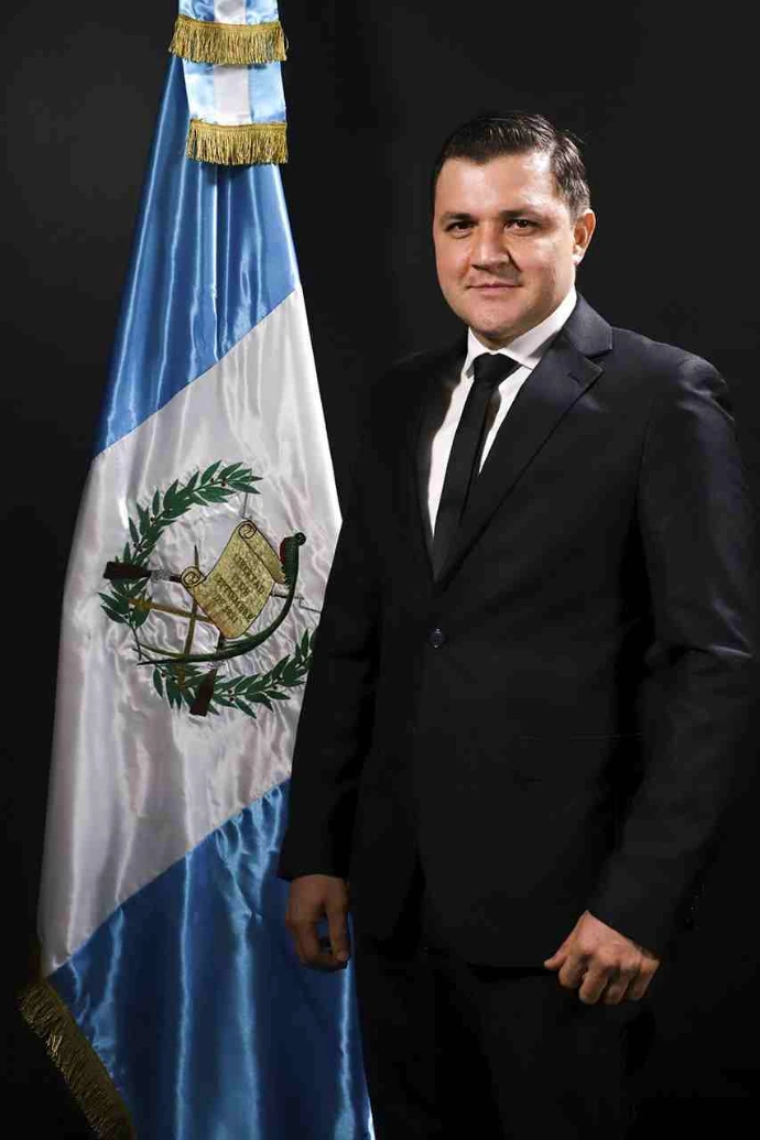 diputado Douglas Rivero